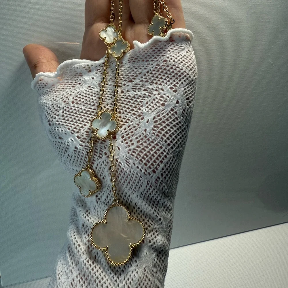 Alhambra style Clover Necklace